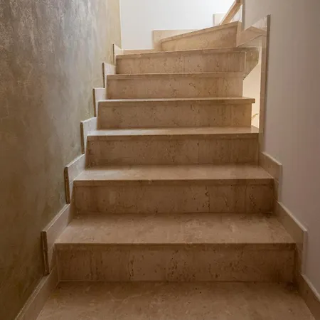 House Lucy * Zgaljic